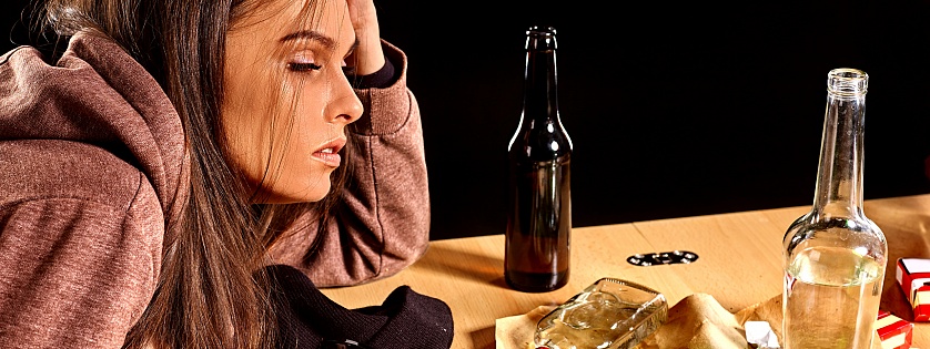 Женский алкоголизм: симптомы, особенности, лечение